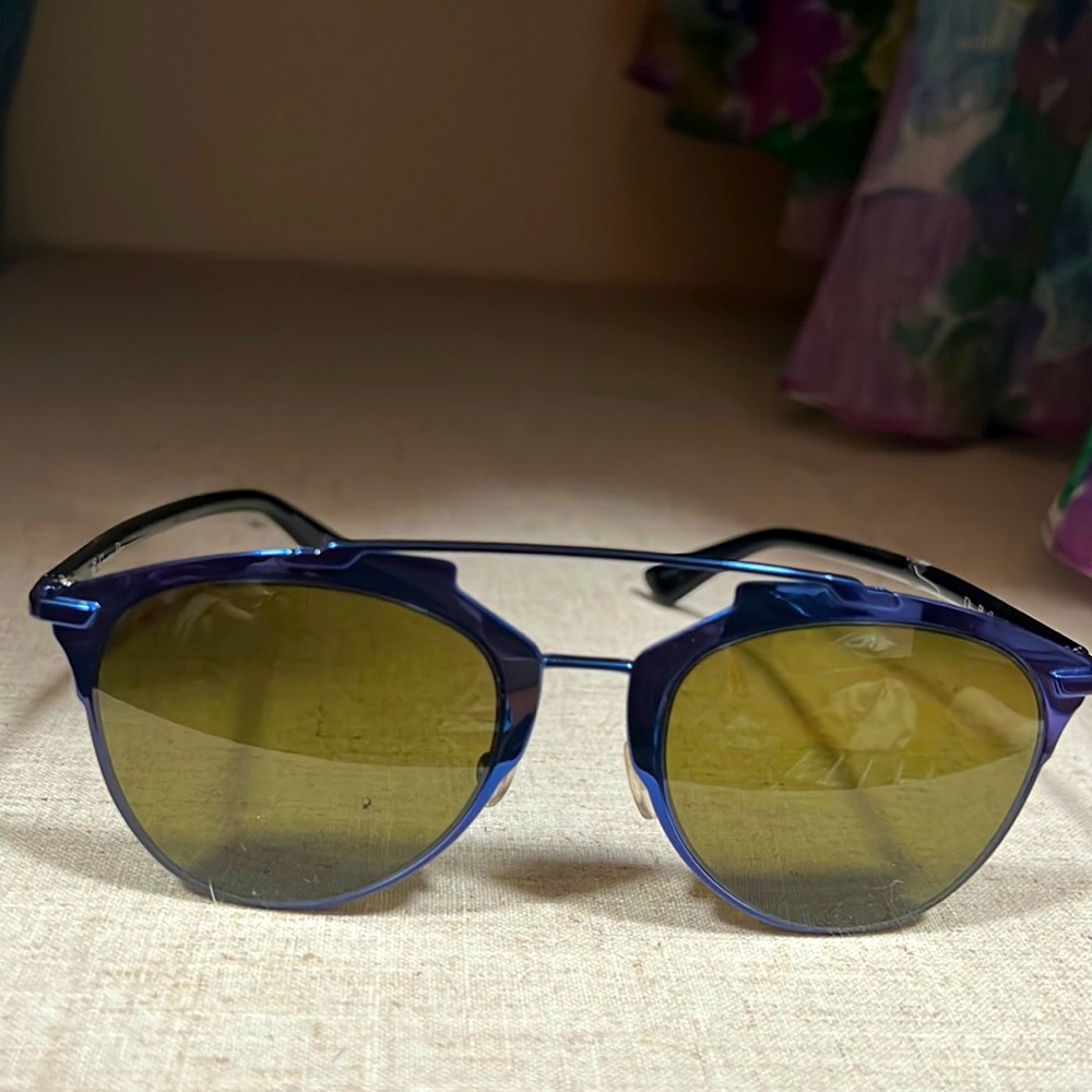 Dior blue reflected.